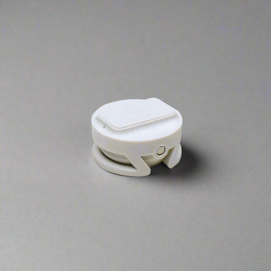 Small Leash Plug