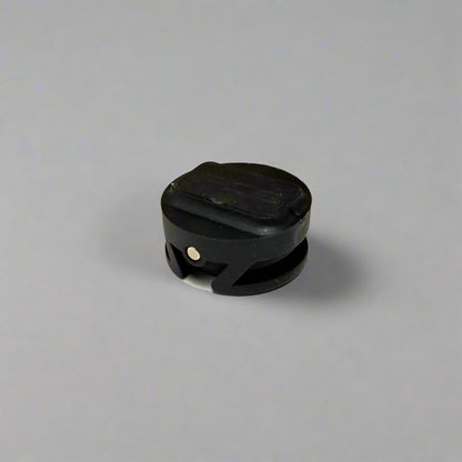 Small Leash Plug